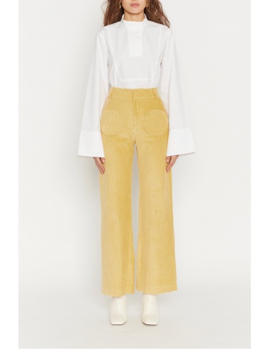 Wheat Corduroy Flared Pants ouvre sa boutique