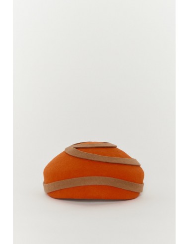 Red & Beige Orange Felt Beret with Contrast Trim prix pour 